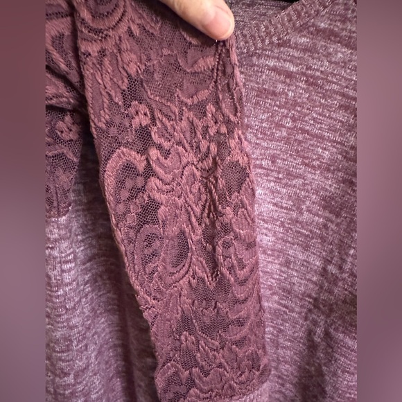 Excellent used condition, size 1 sweater from Super Soft by Torrid, color mauve - Picture 10 of 15